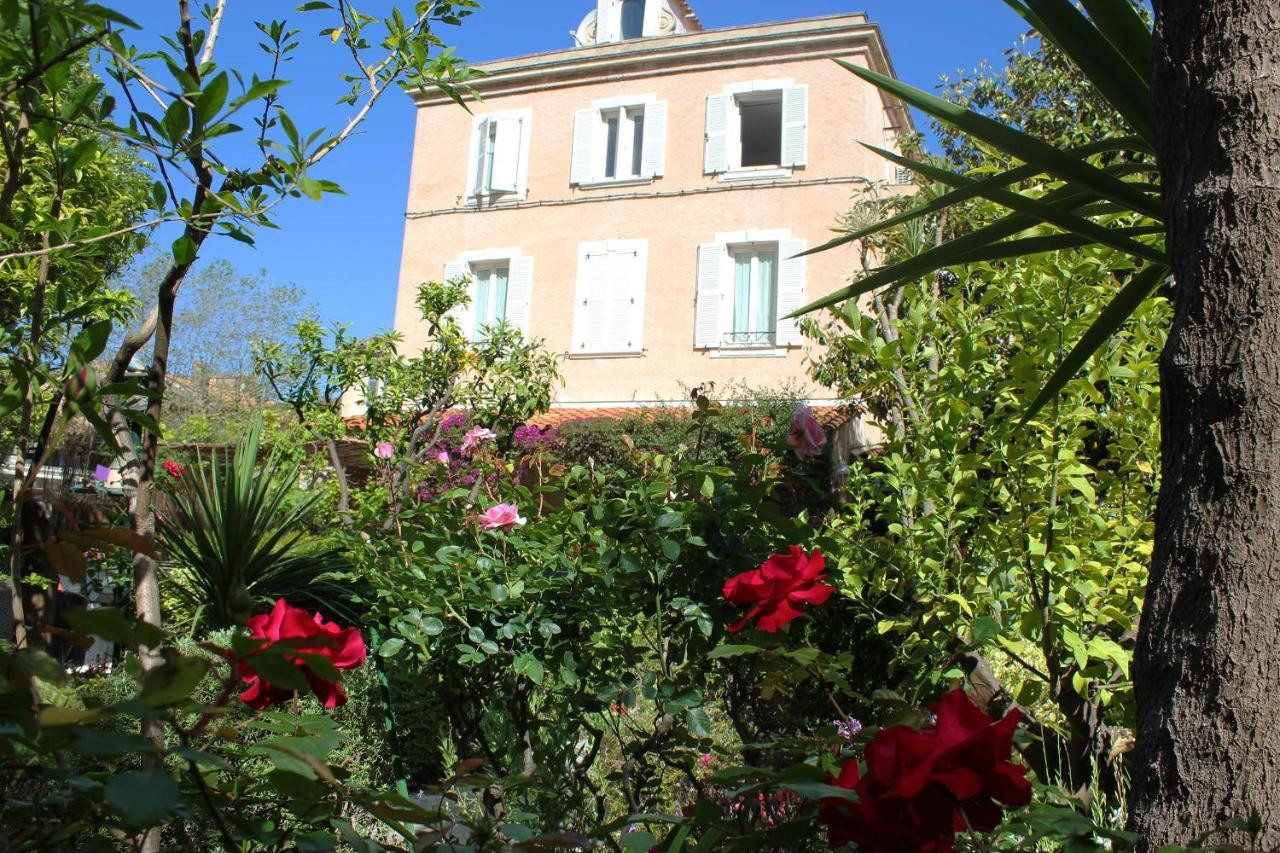 Hotel Les Palmiers Saint-Tropez Buitenkant foto